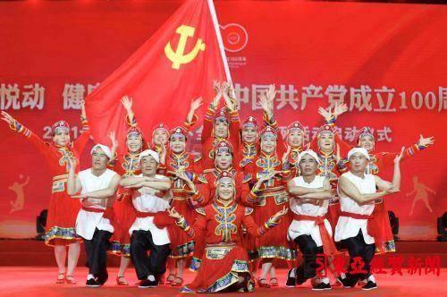 哪种烹调方法可以使鲫鱼汤更浓白游戏画面